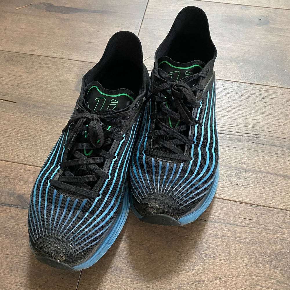 Vimazi Z50 running shoes W 8